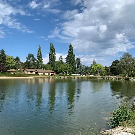 Les De La Closerie לינה וארוחת בוקר Saint-Didier-sur-Rochefort